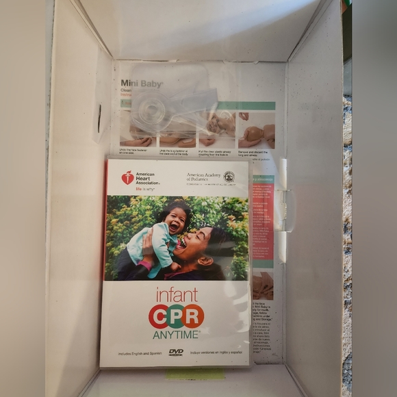 American Heart Association Infant CPR dummy - Picture 3 of 5